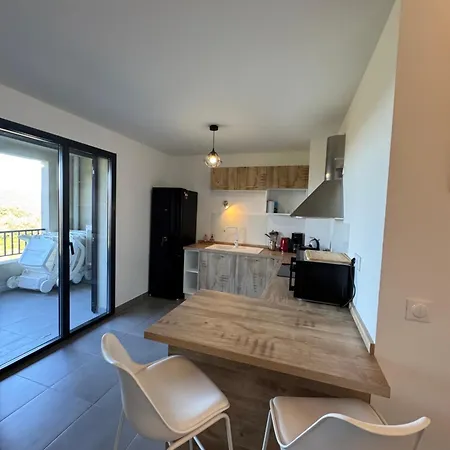 Apartman L'immortelle - T3 Avec Balcon Vue & Montagne *